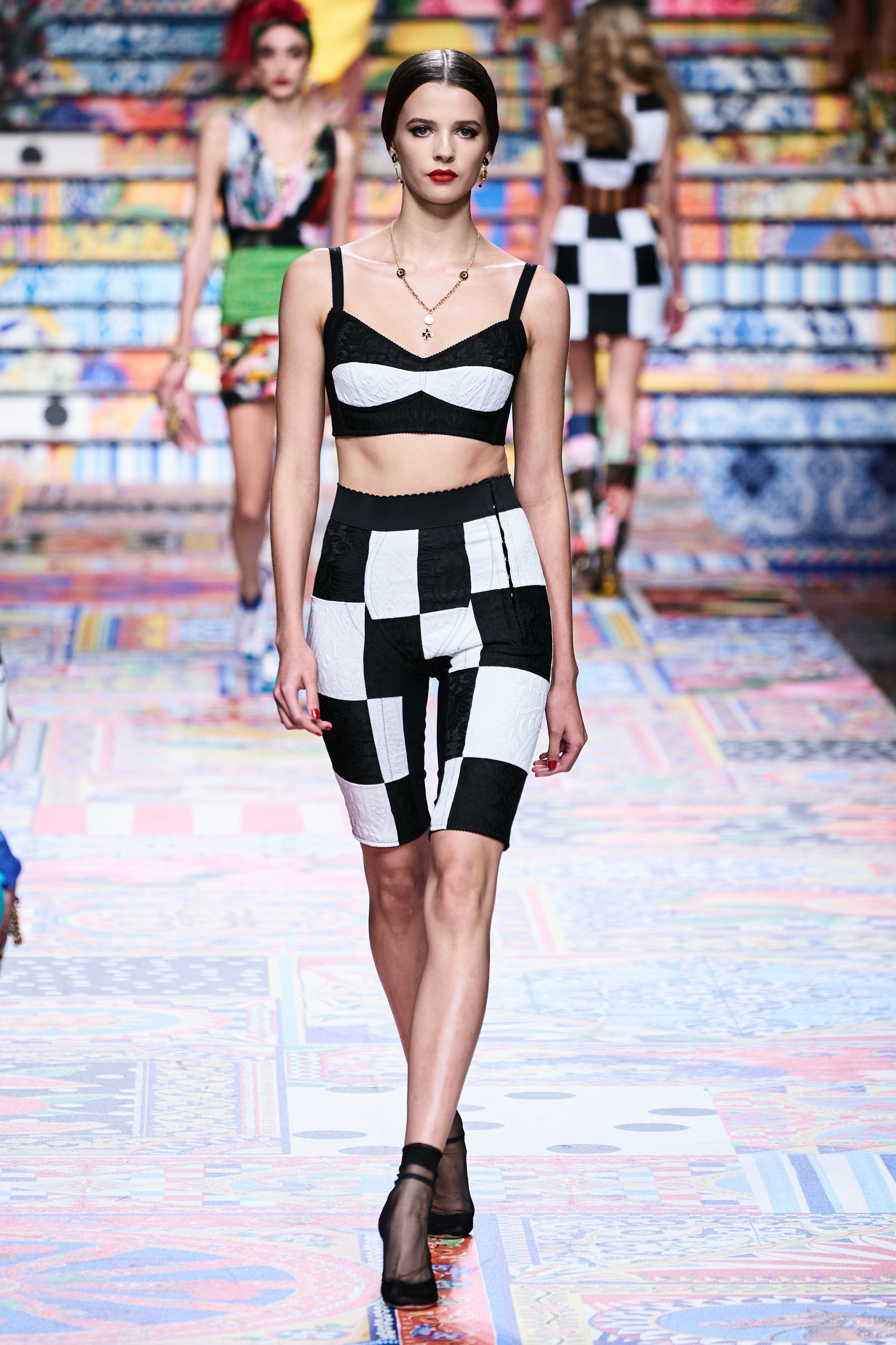 Look 35