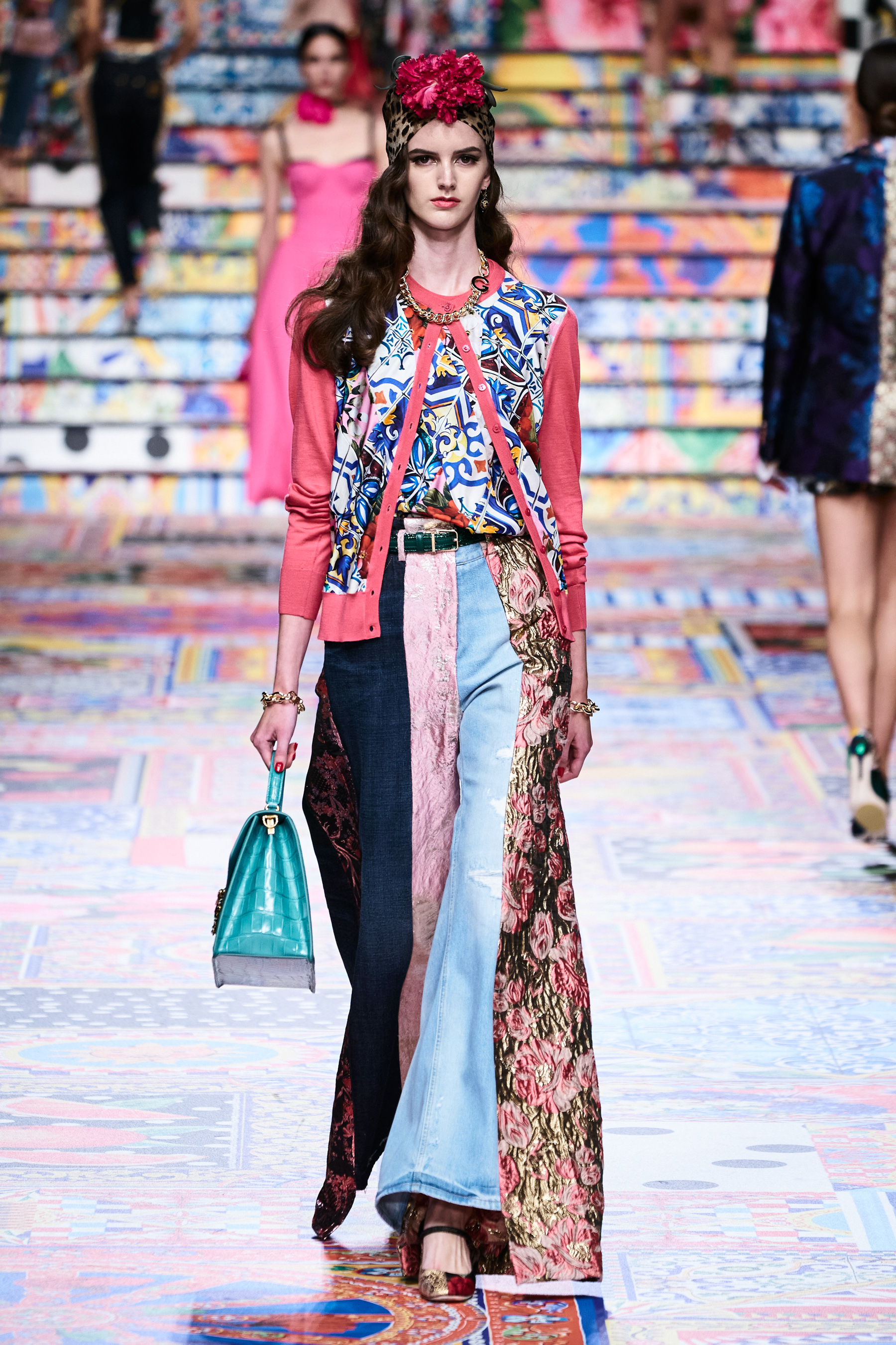 Look 43