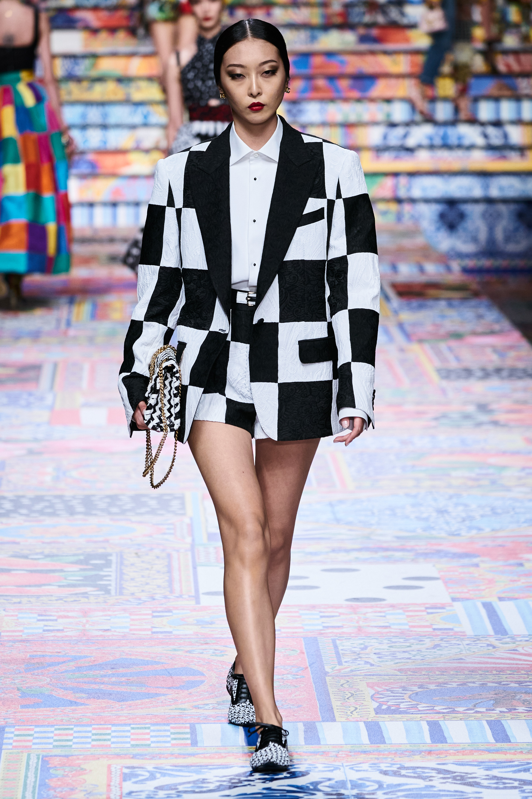 Look 48