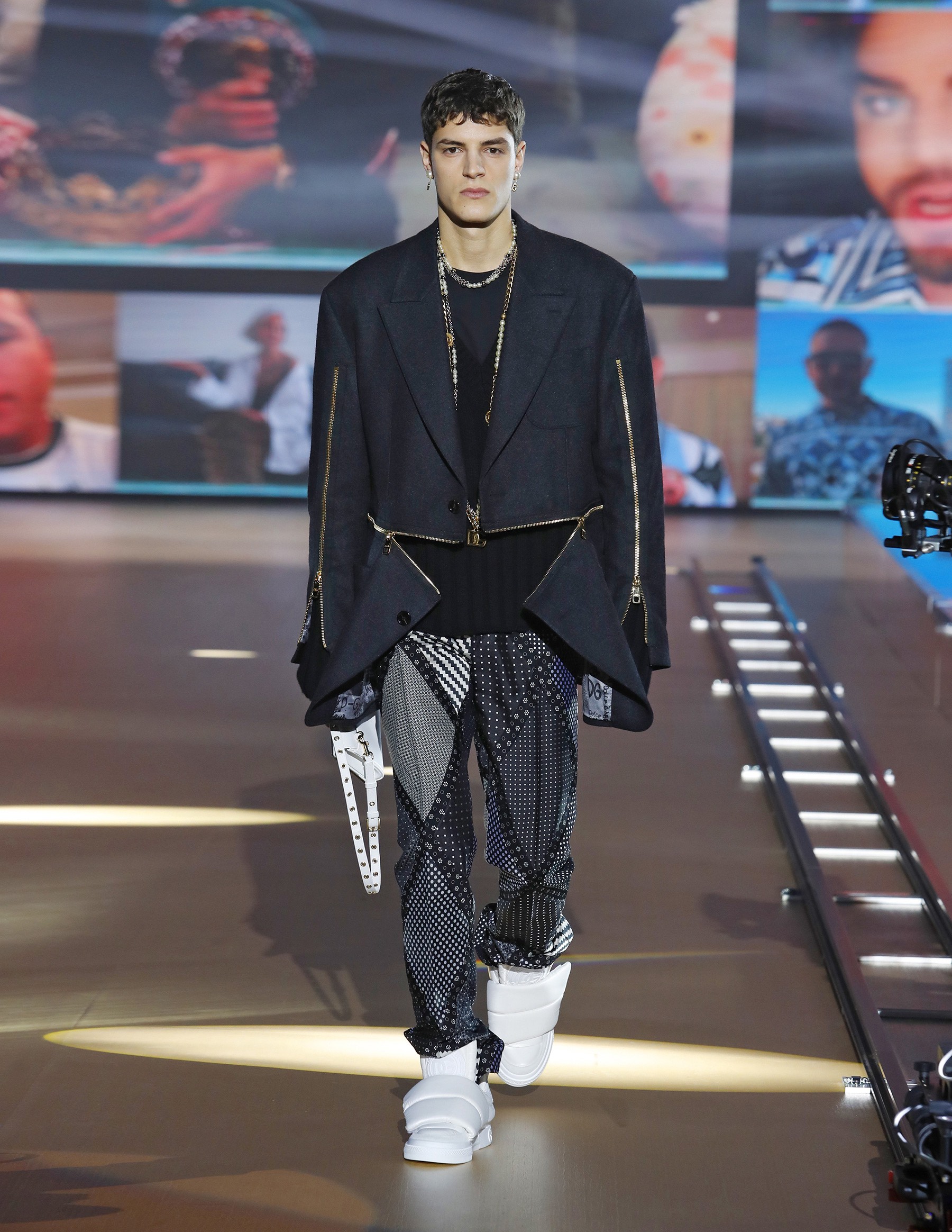 Look 21