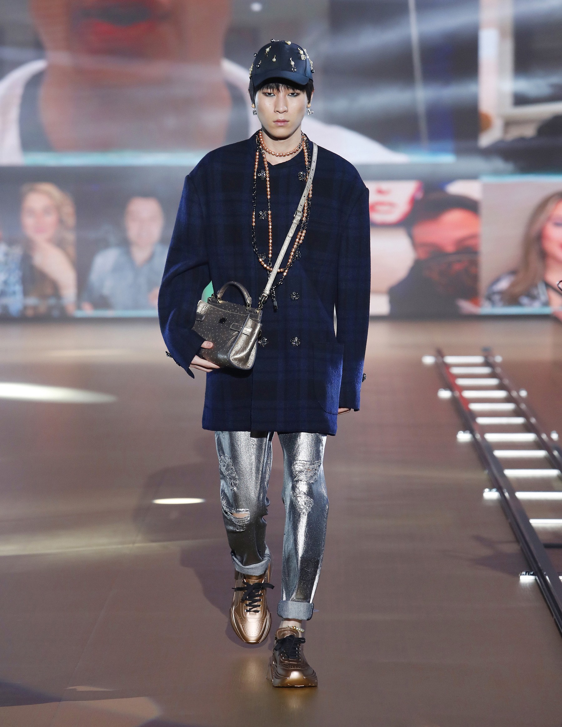 Look 62