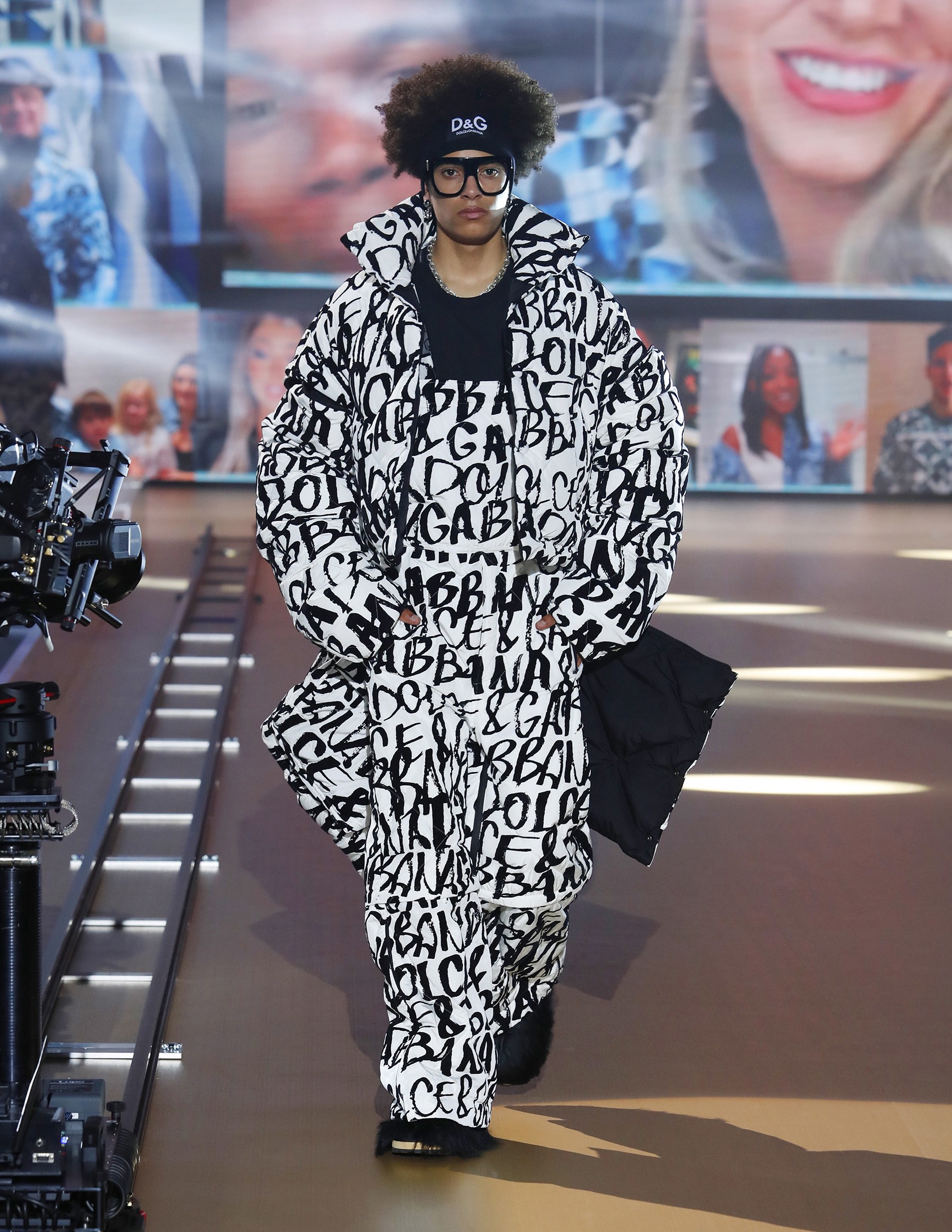 Look 75