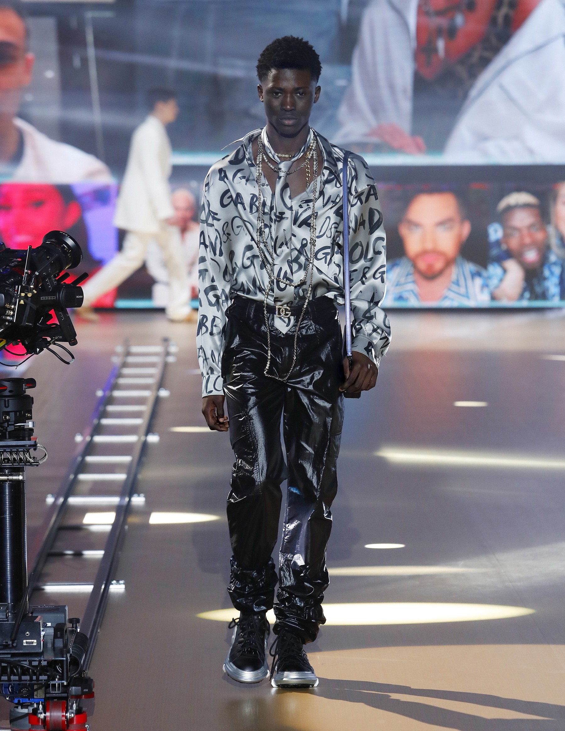 Look 79