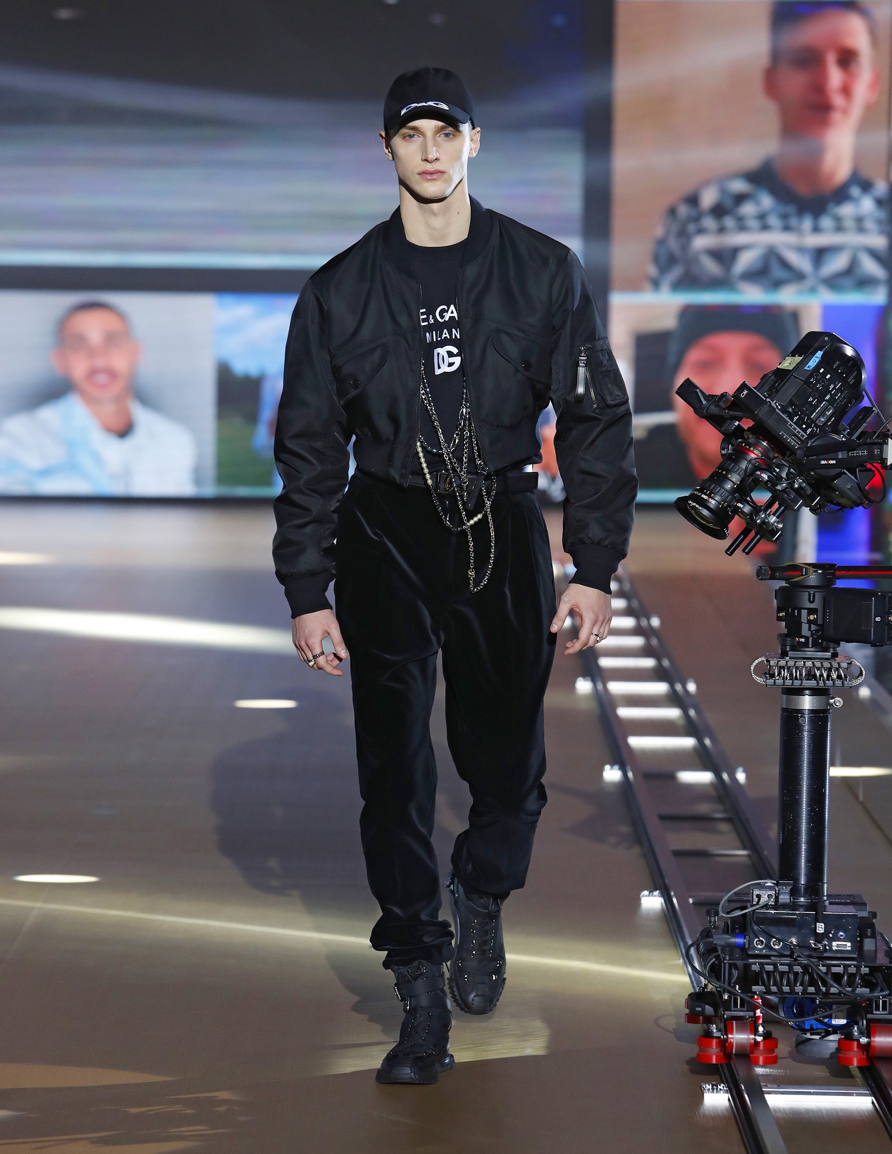 Look 84