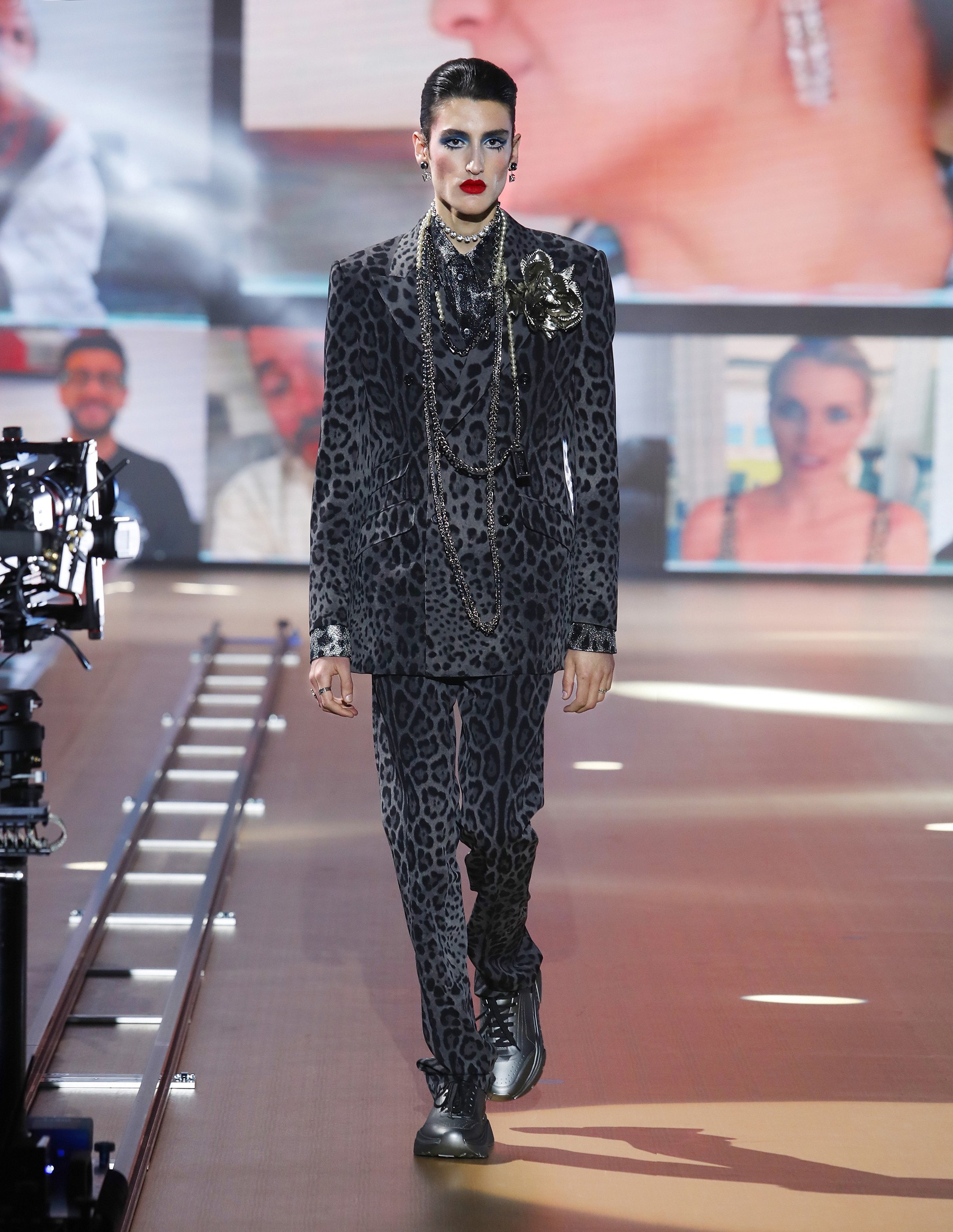 Look 87