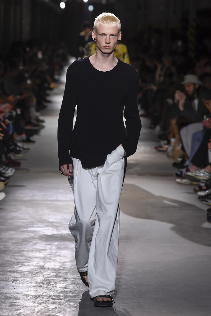 Look 9