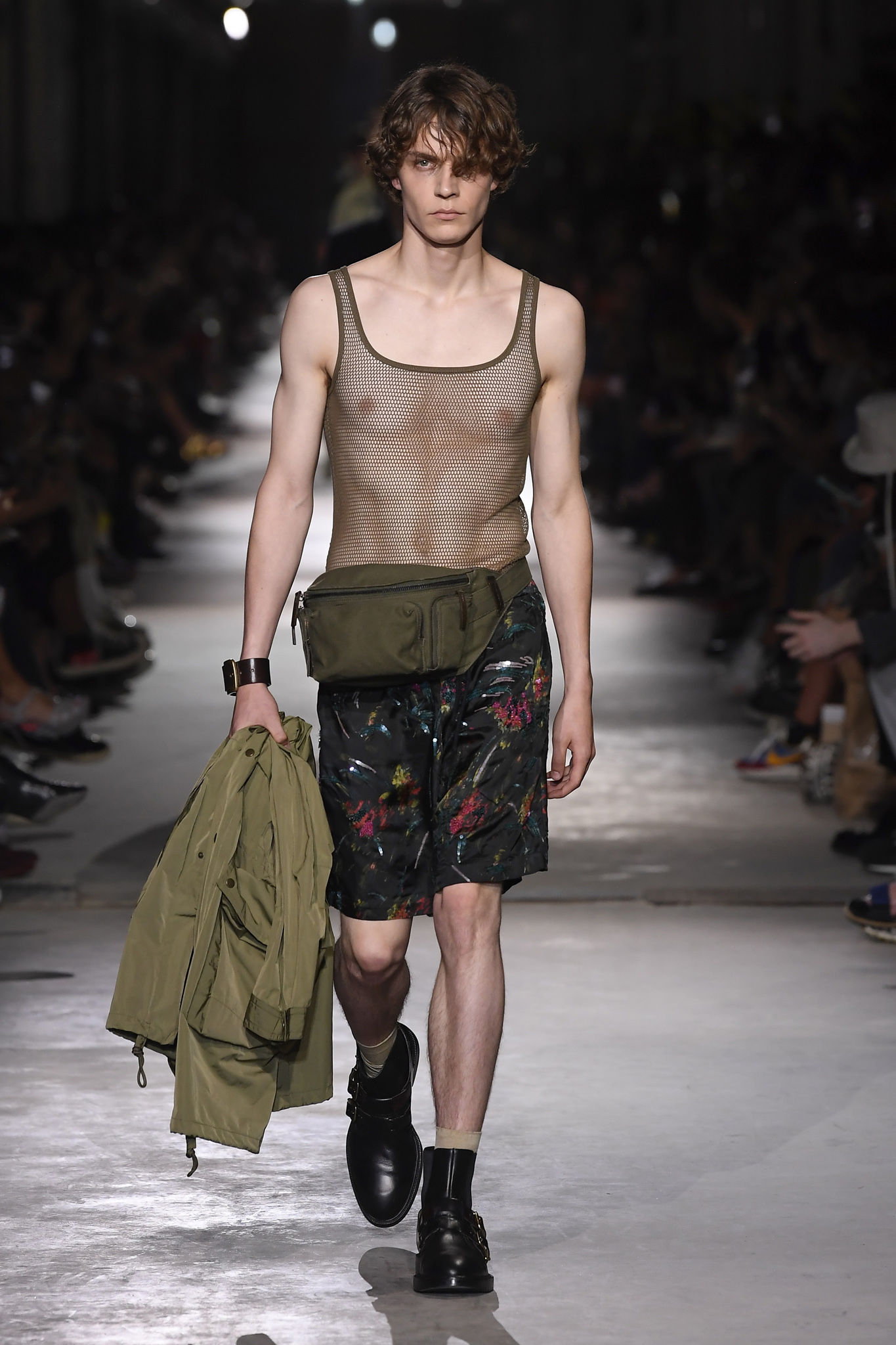 Look 24
