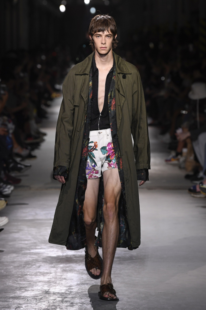 Look 29