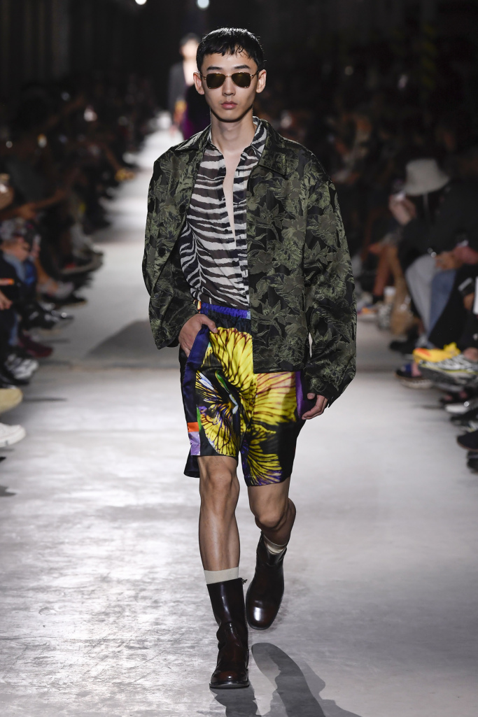 Look 28