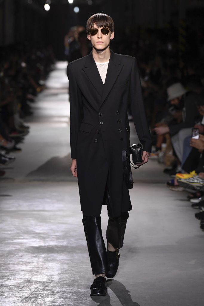 Look 32