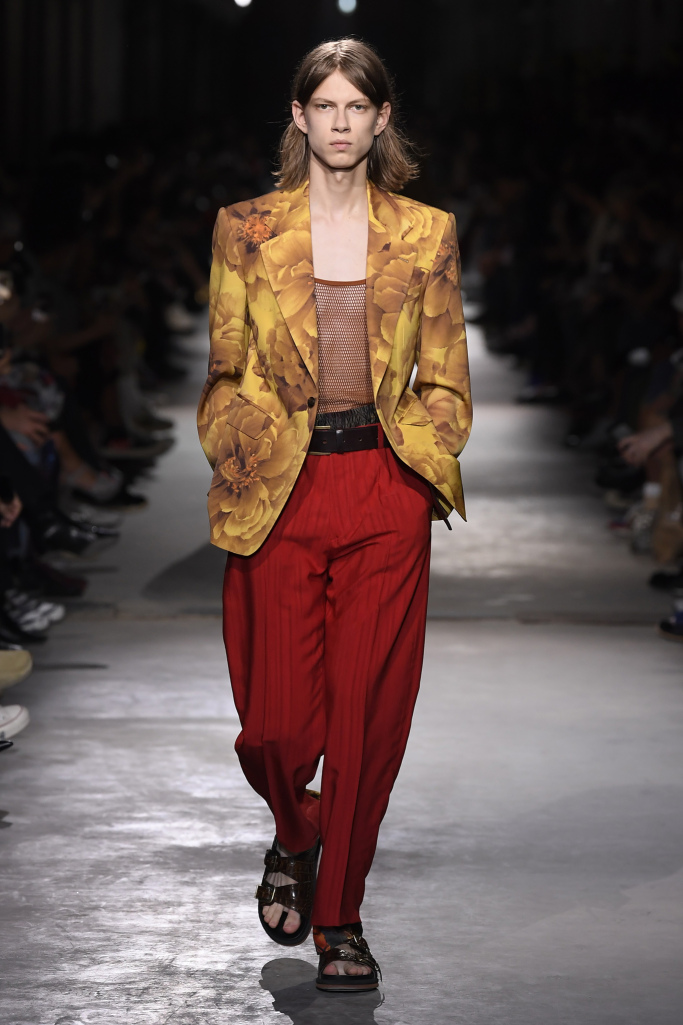 Look 43