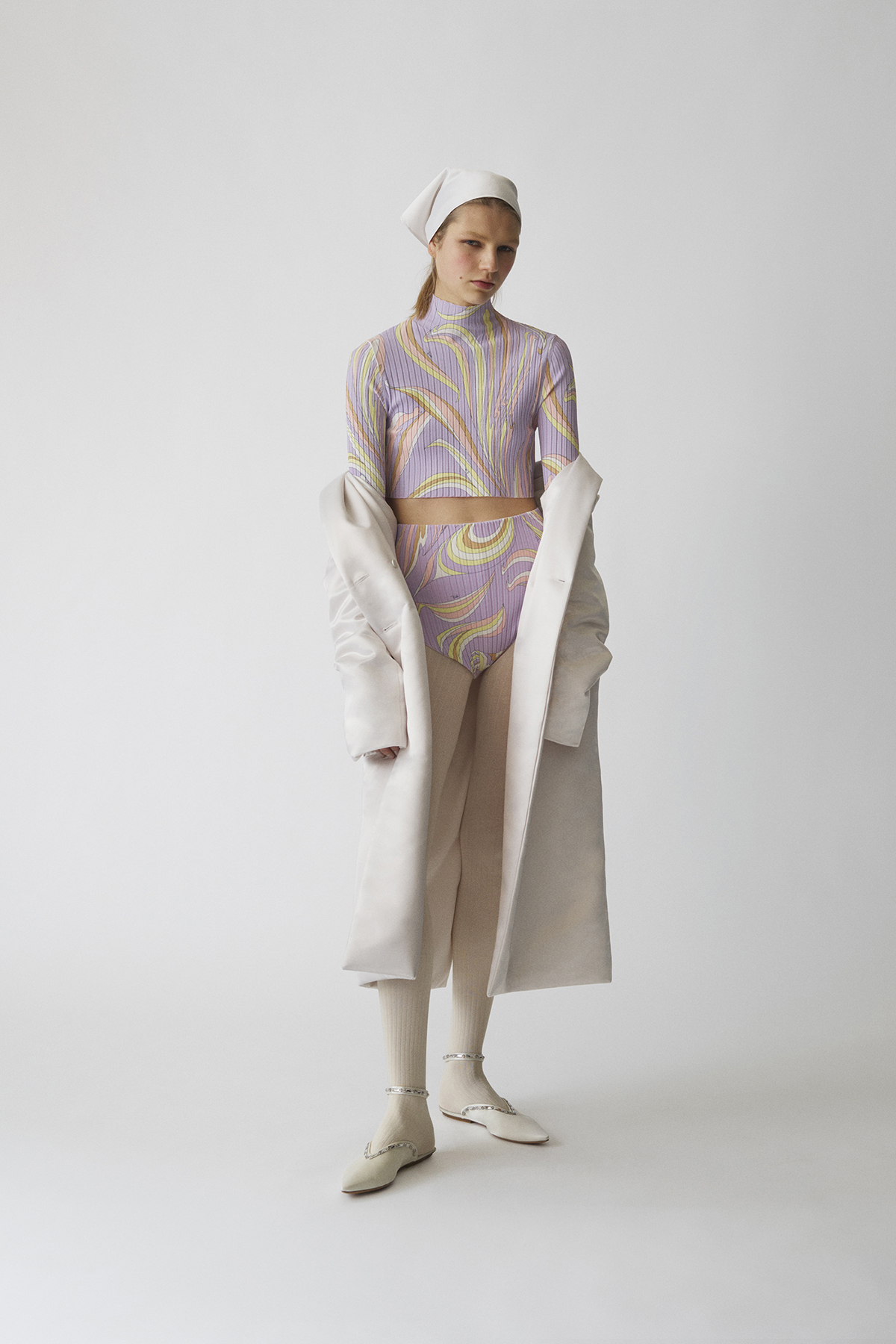 Look 10