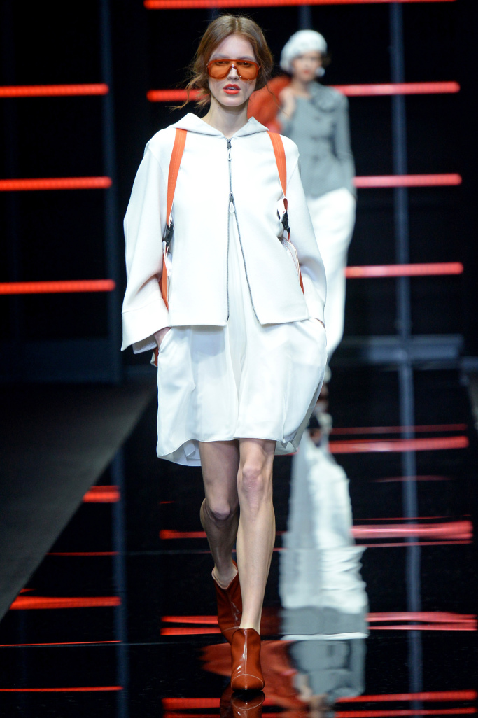 Look 7