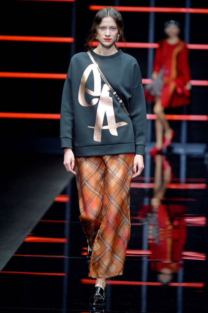 Look 8