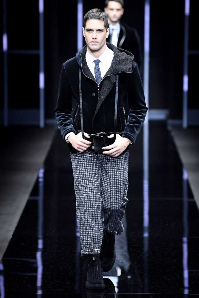 Look 11