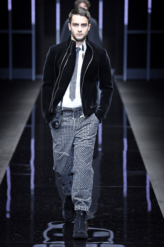 Look 12