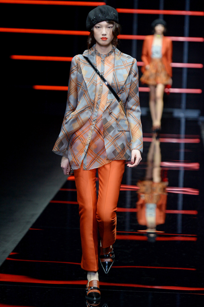 Look 12