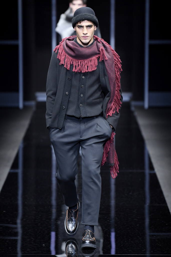 Look 15