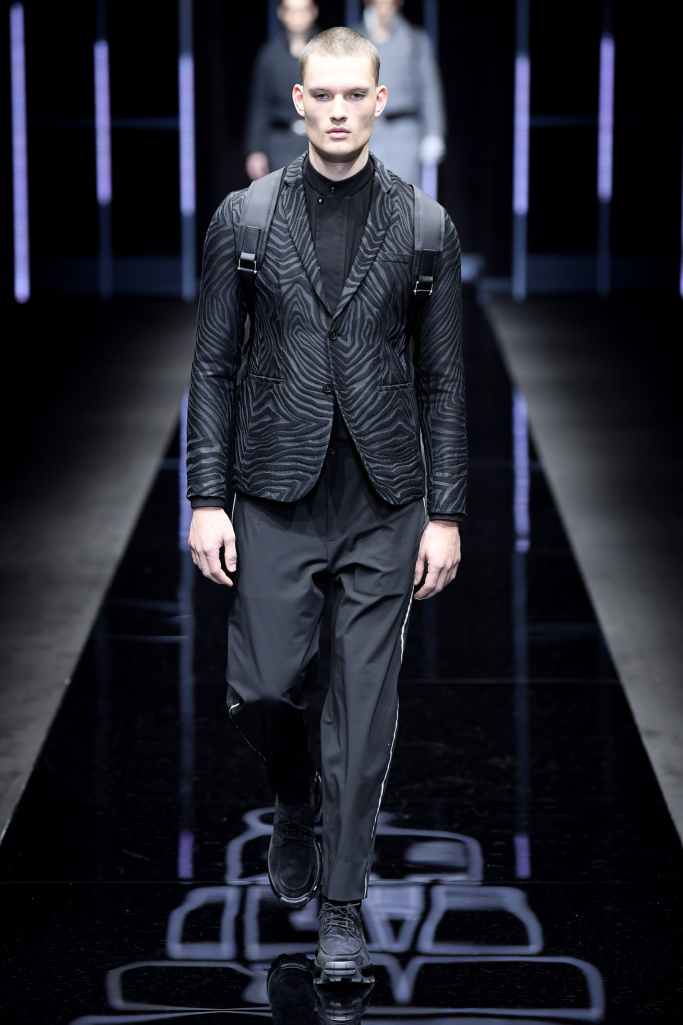 Look 17