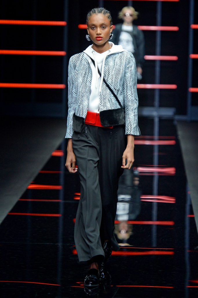 Look 17