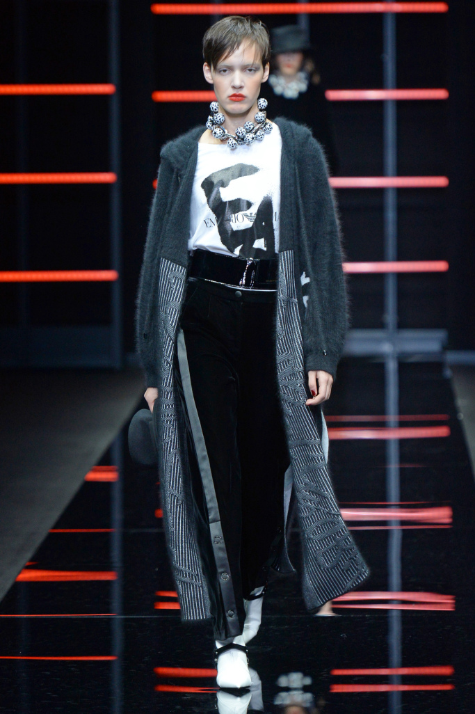 Look 28