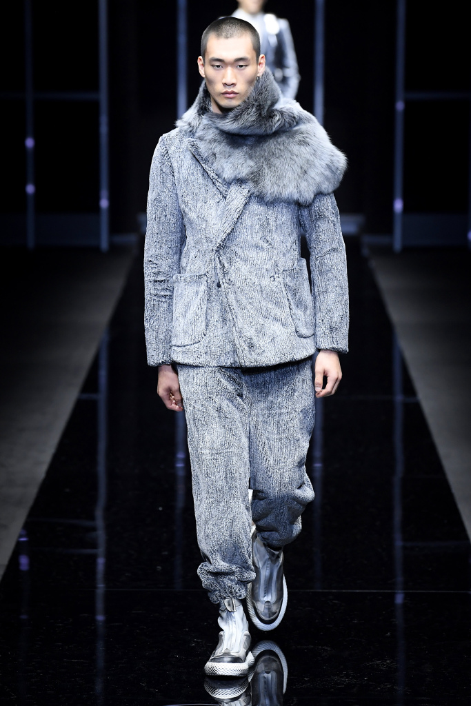 Look 26