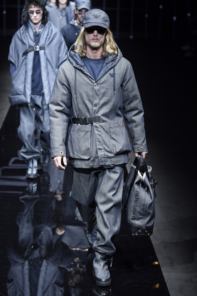Look 44