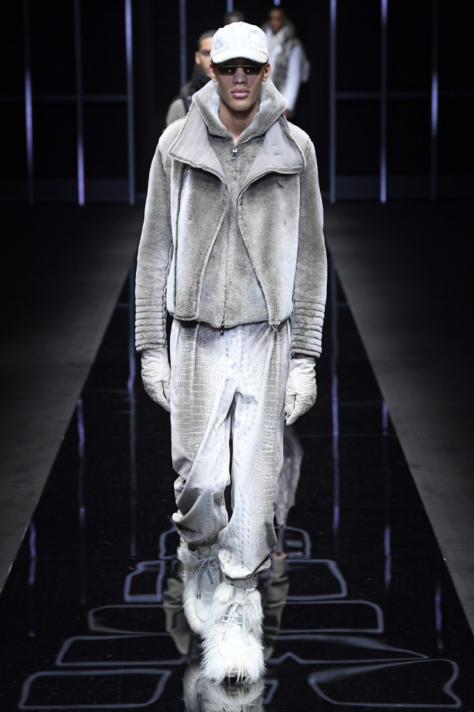 Look 90