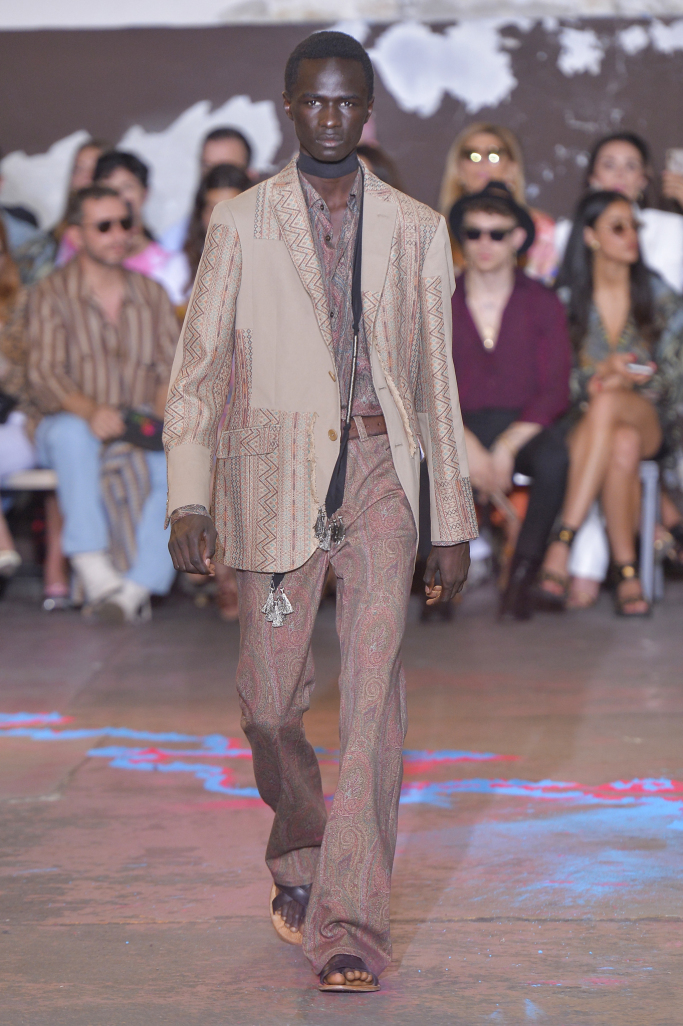 Look 5