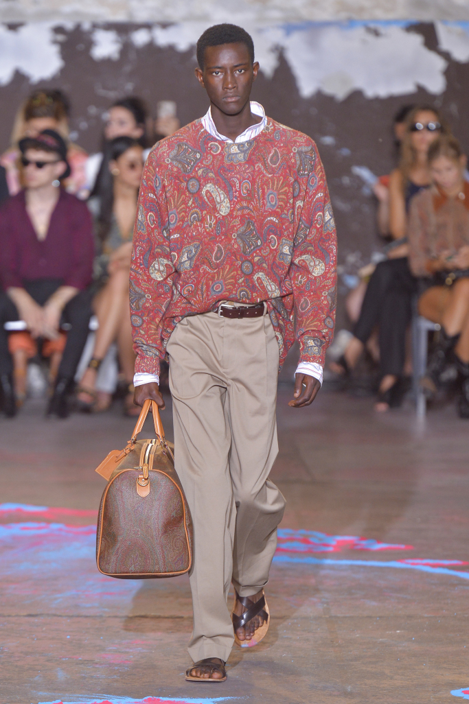 Look 18