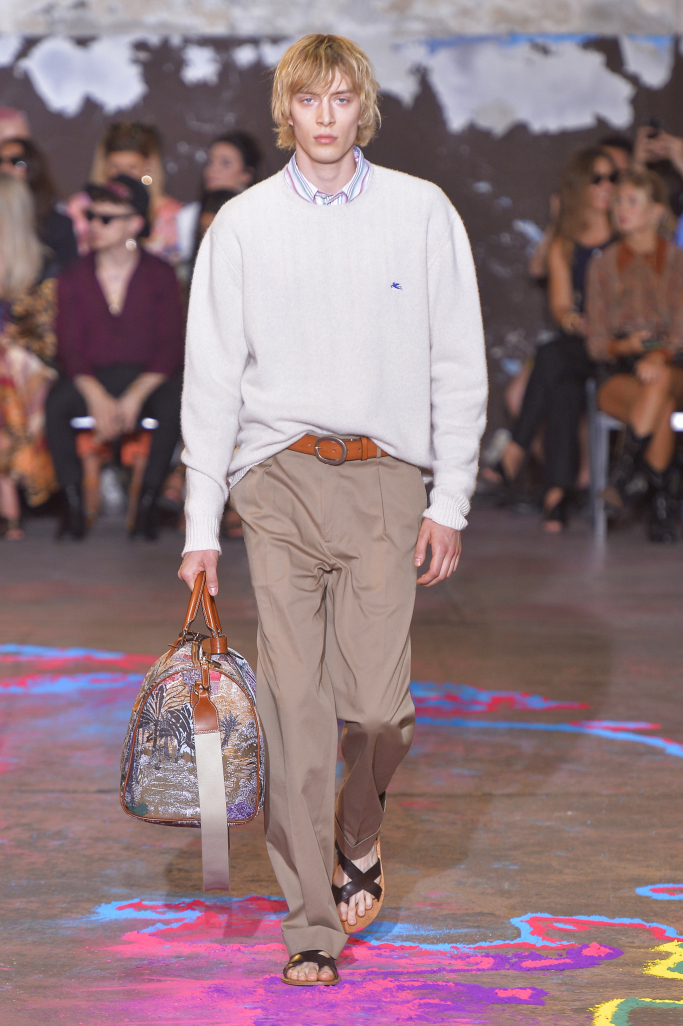 Look 24
