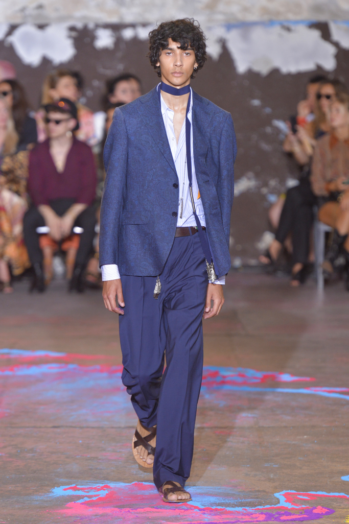 Look 29