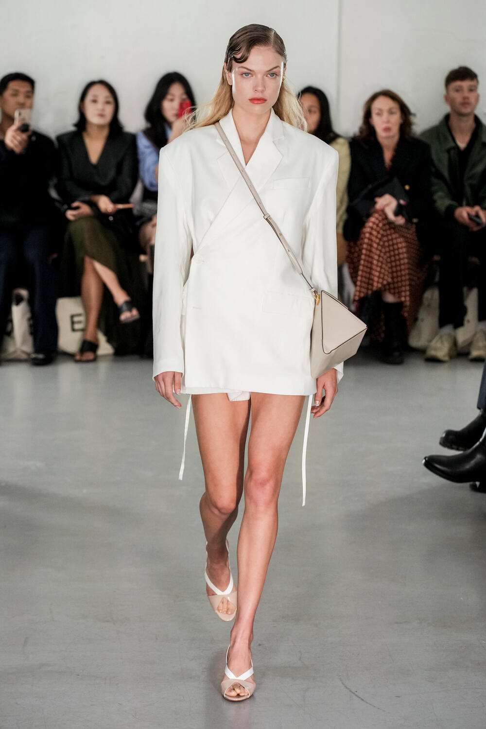 Look 7