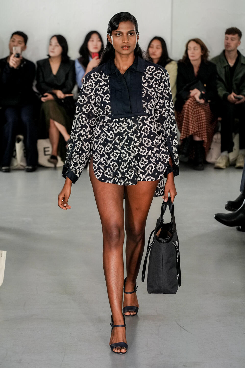 Look 9