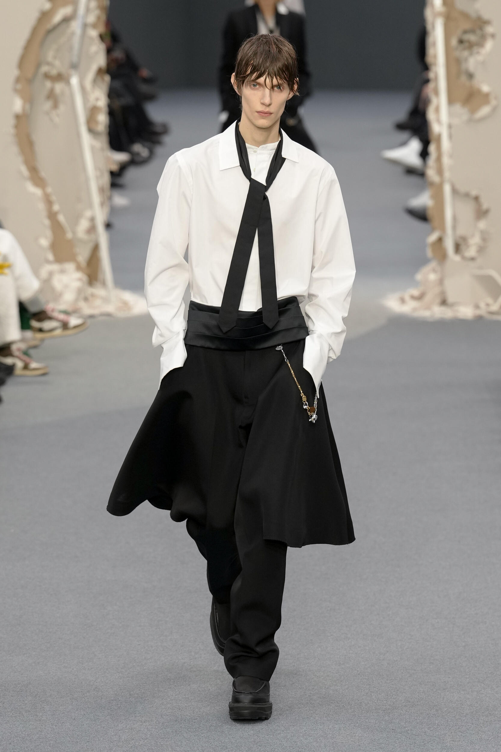 Look 2