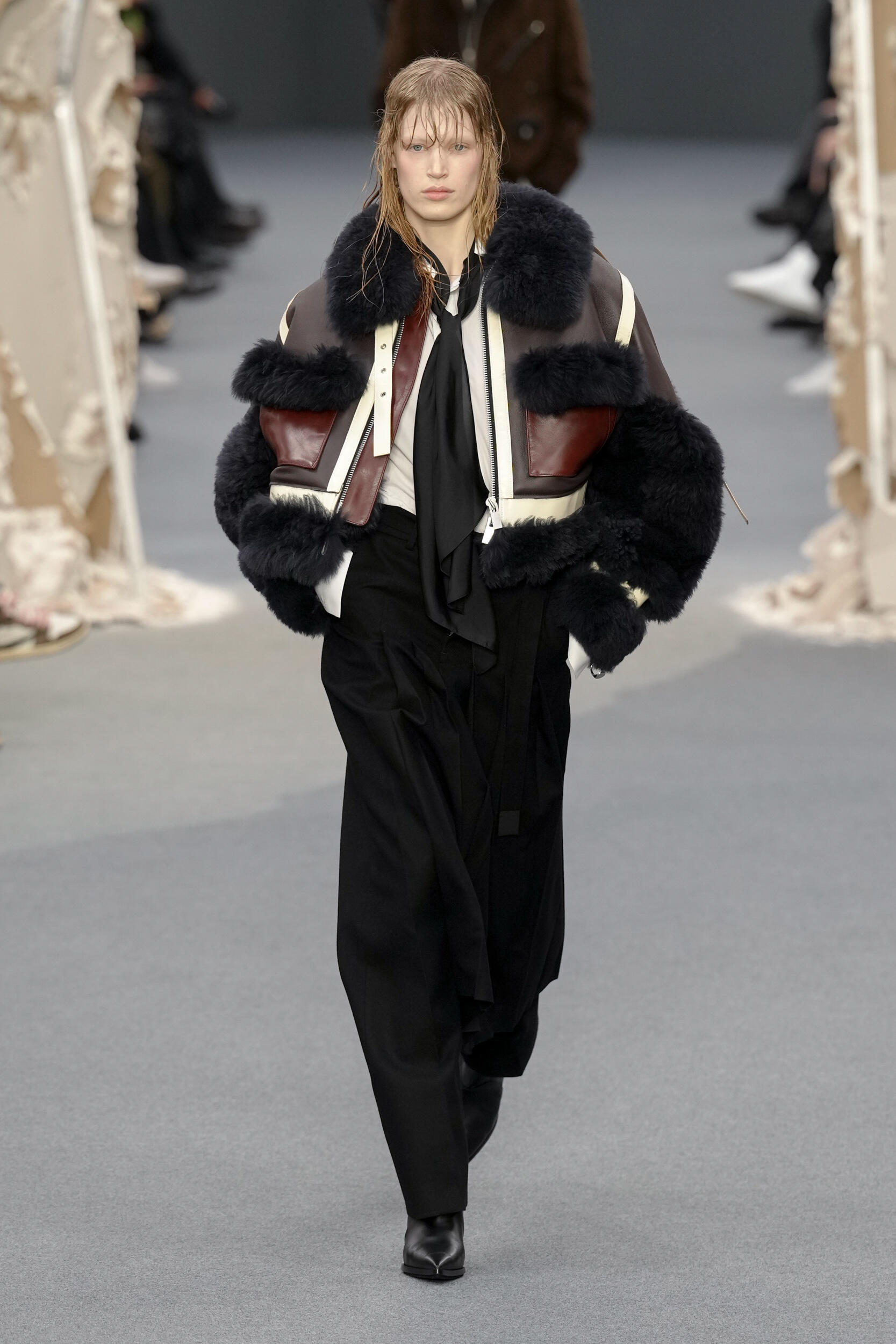 Look 7