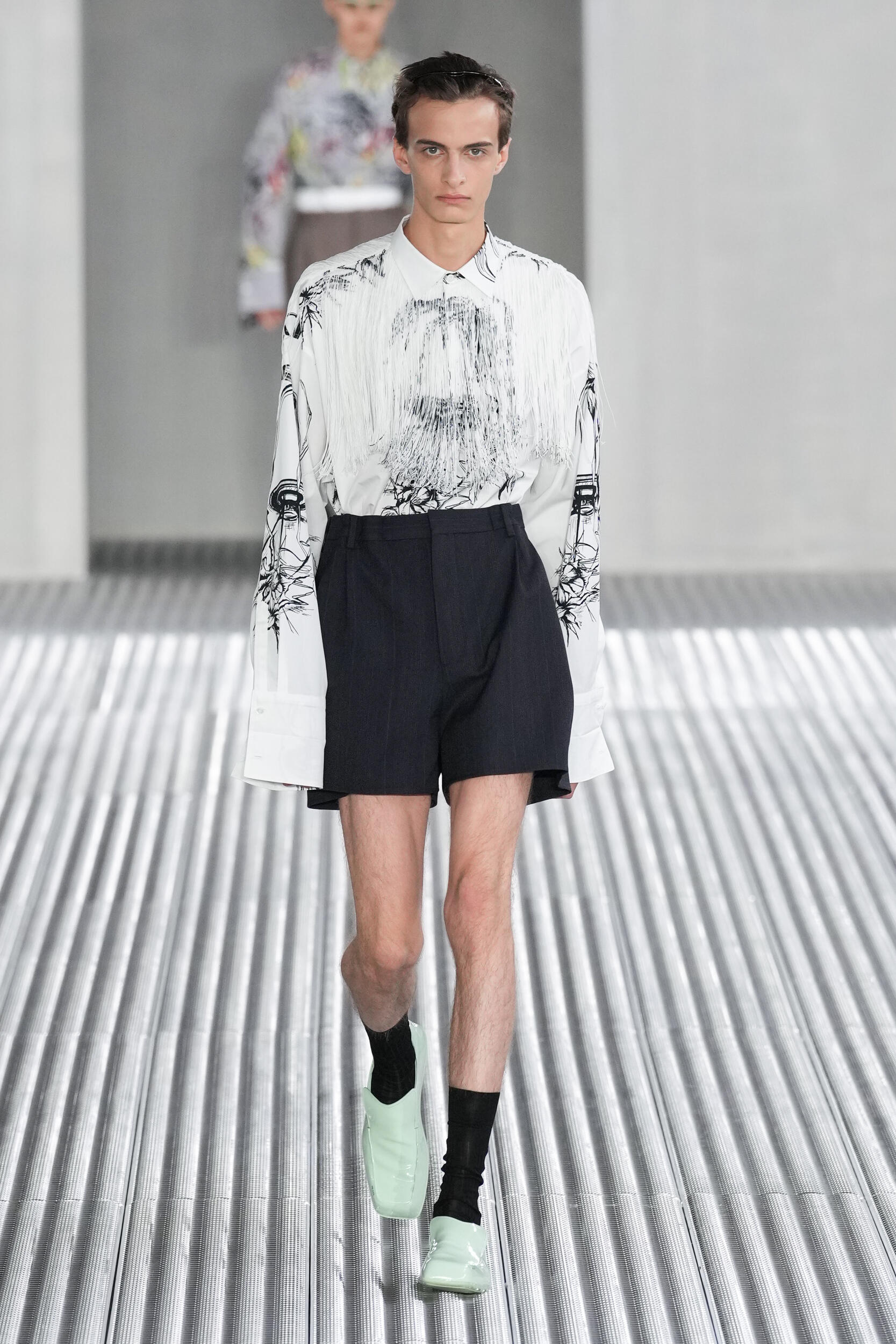 Look 7