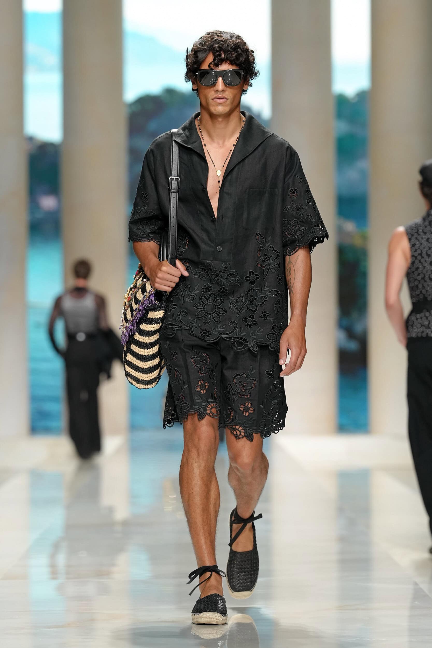 Look 5