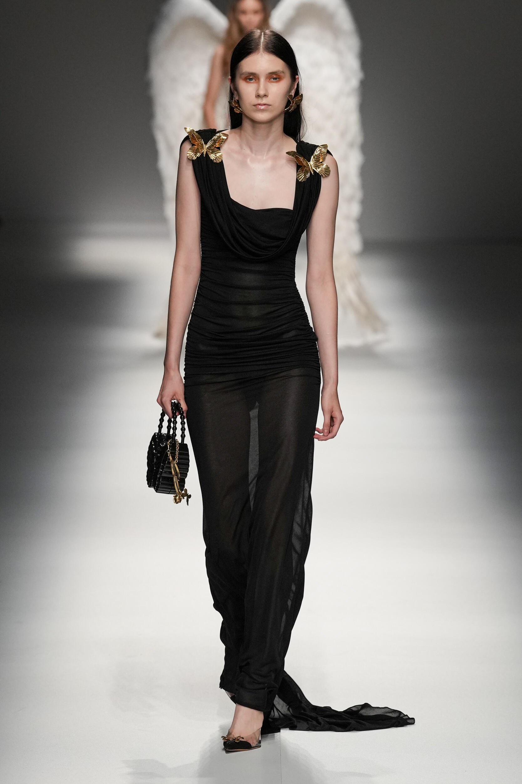 Look 8