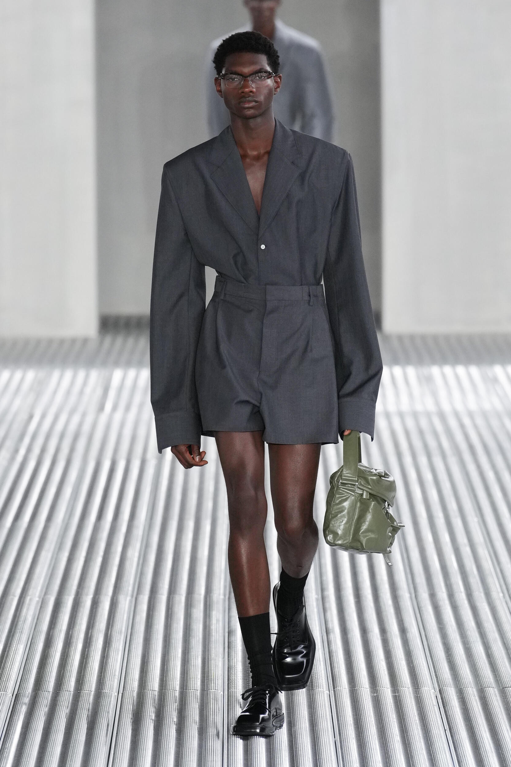 Look 9