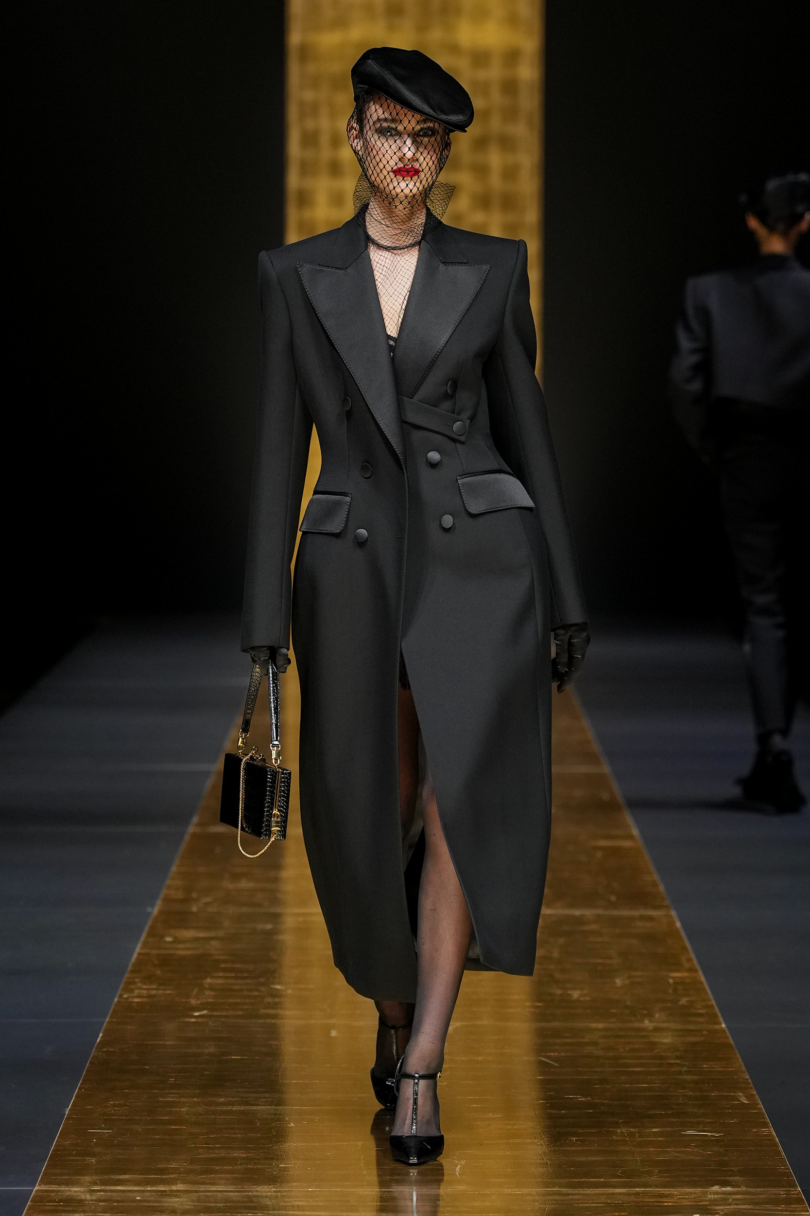 Look 8
