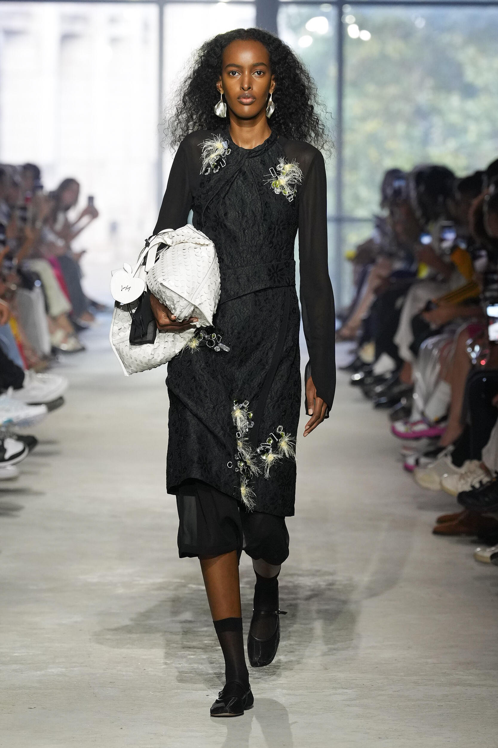 Look 7