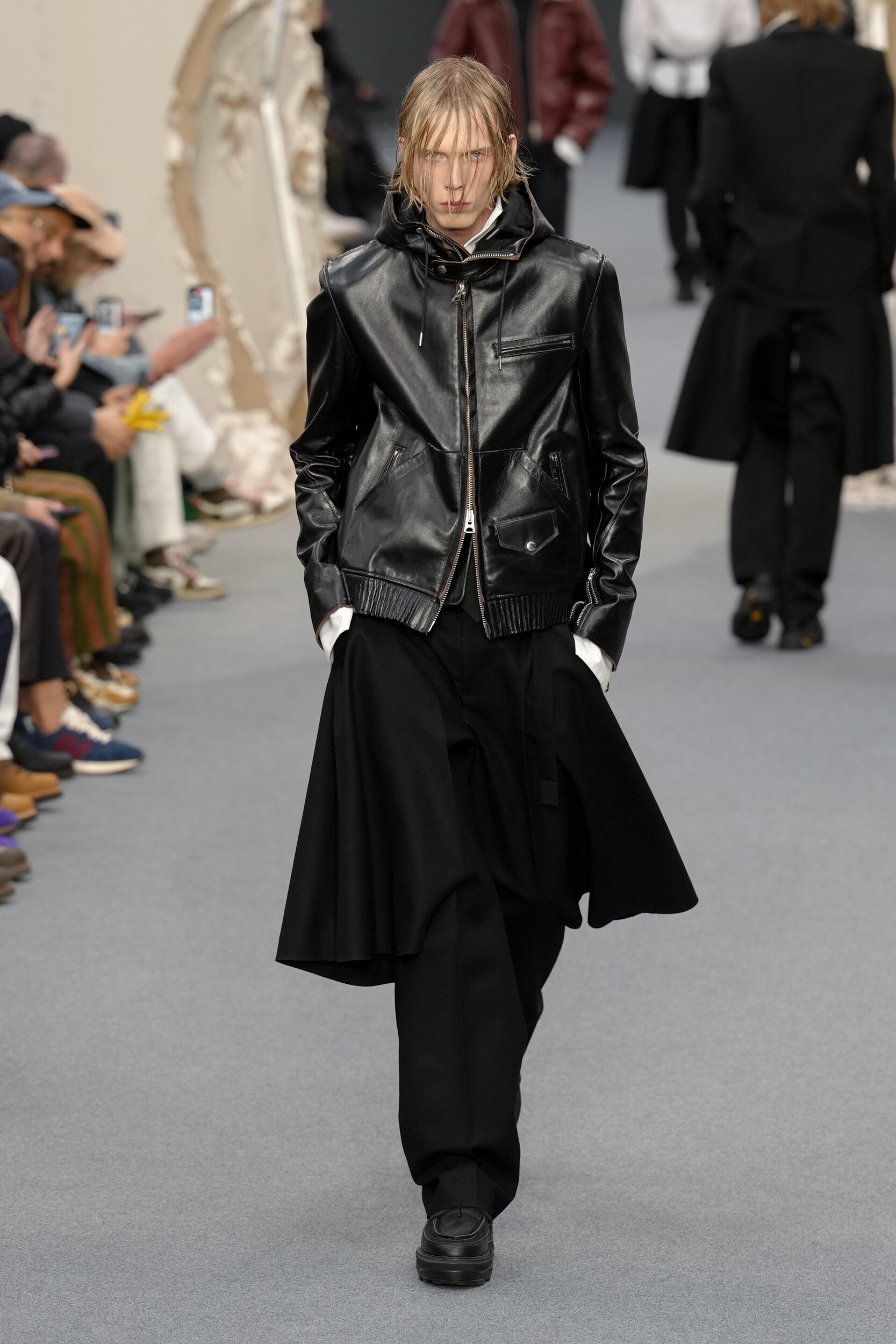 Look 11