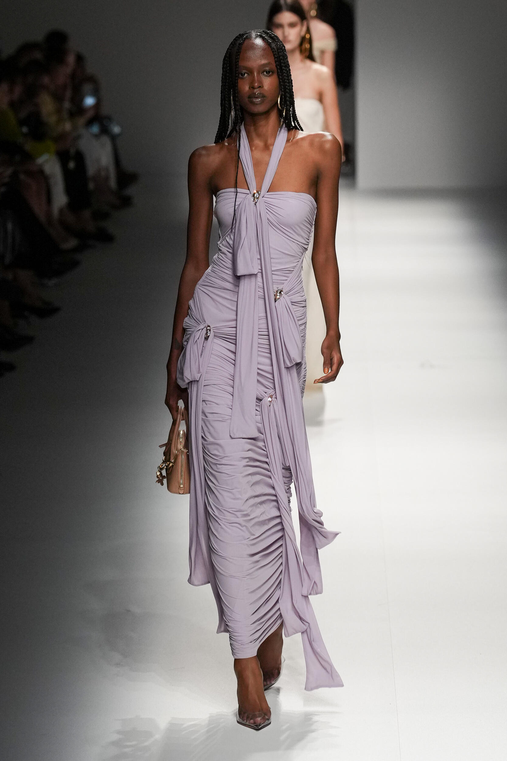 Look 13