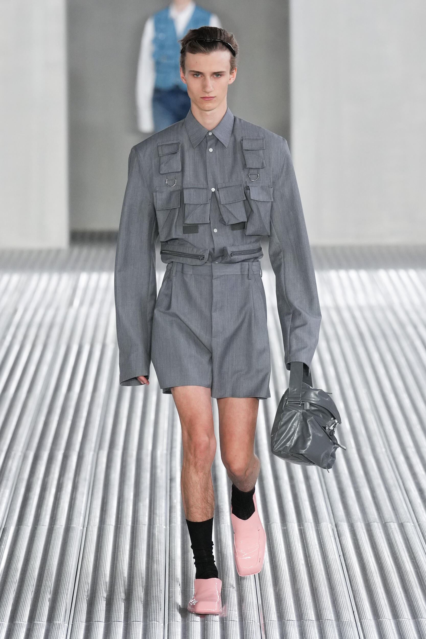 Look 11
