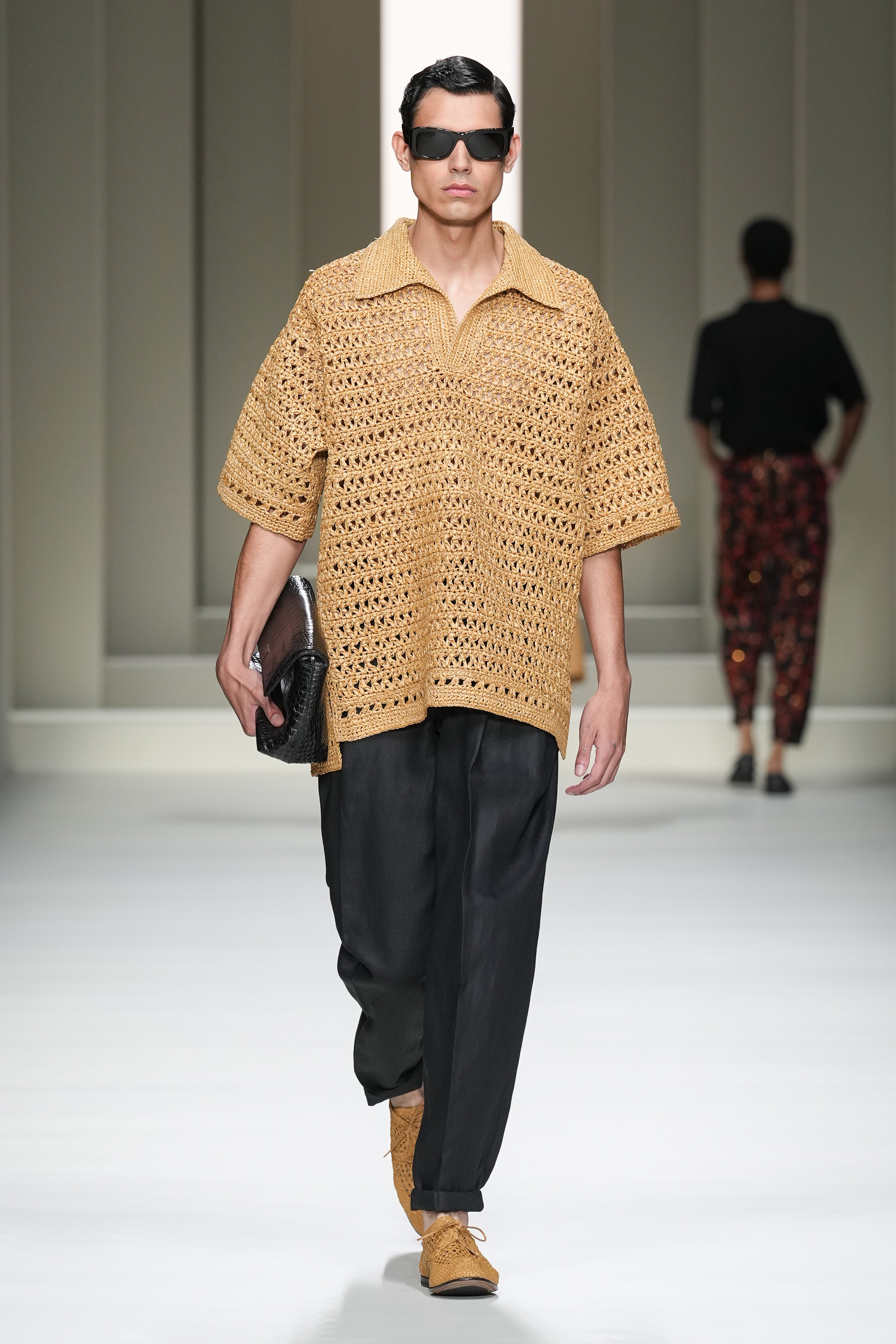Look 14
