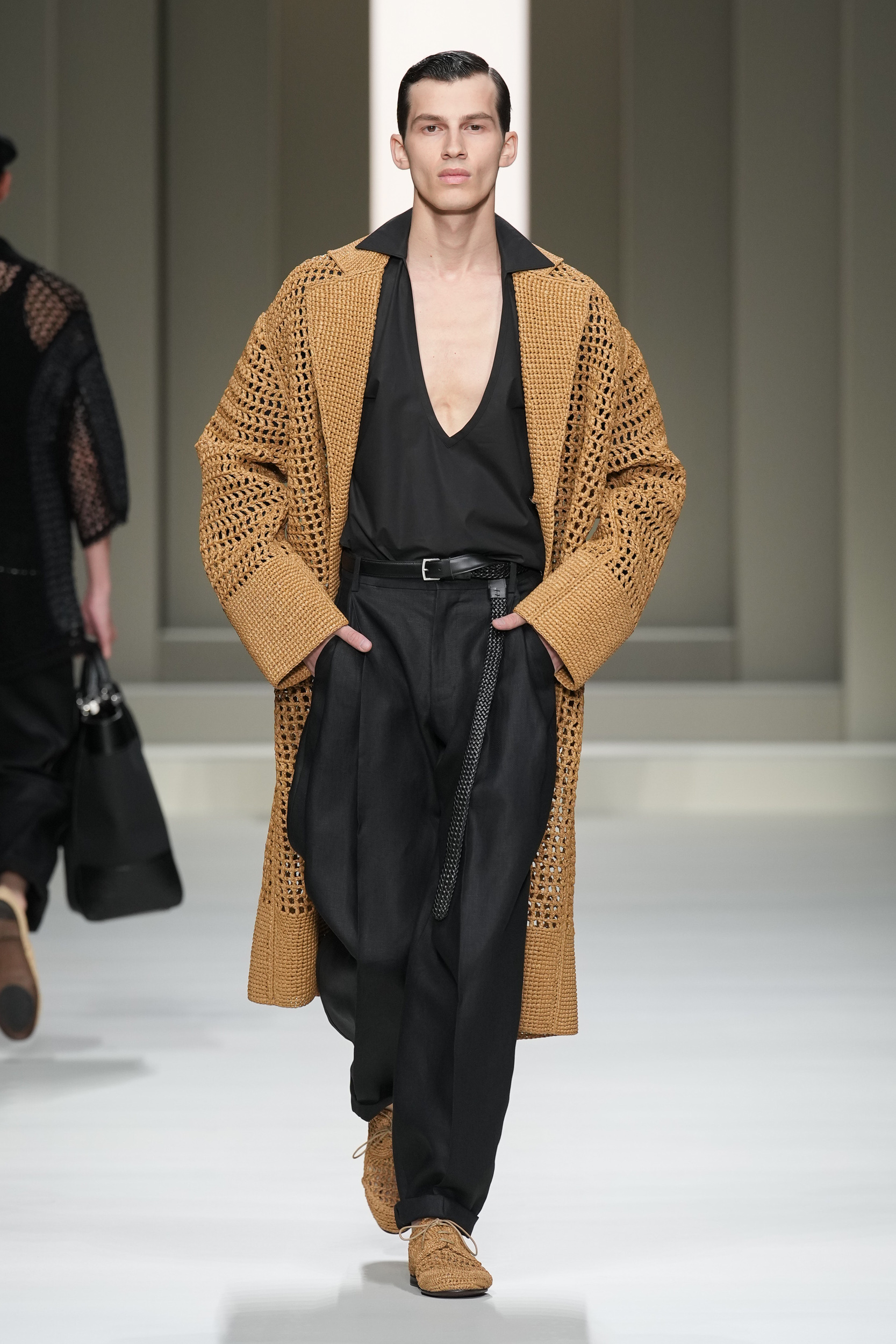 Look 12
