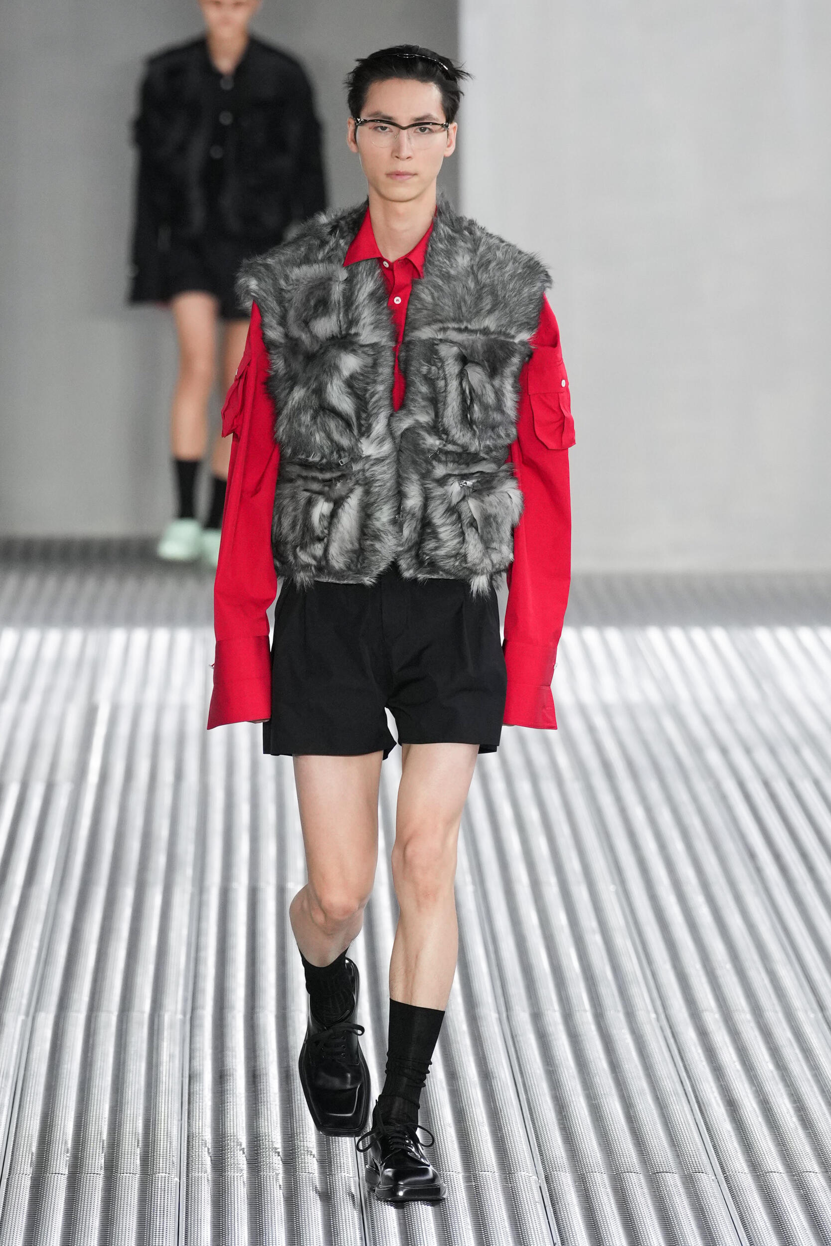 Look 19
