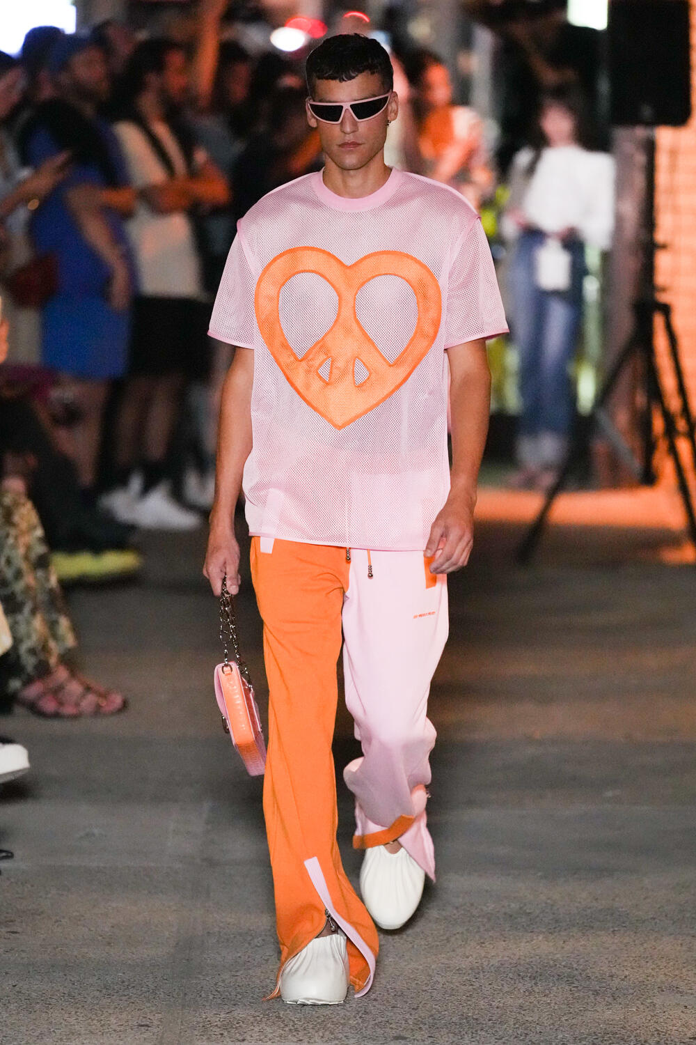 Look 14