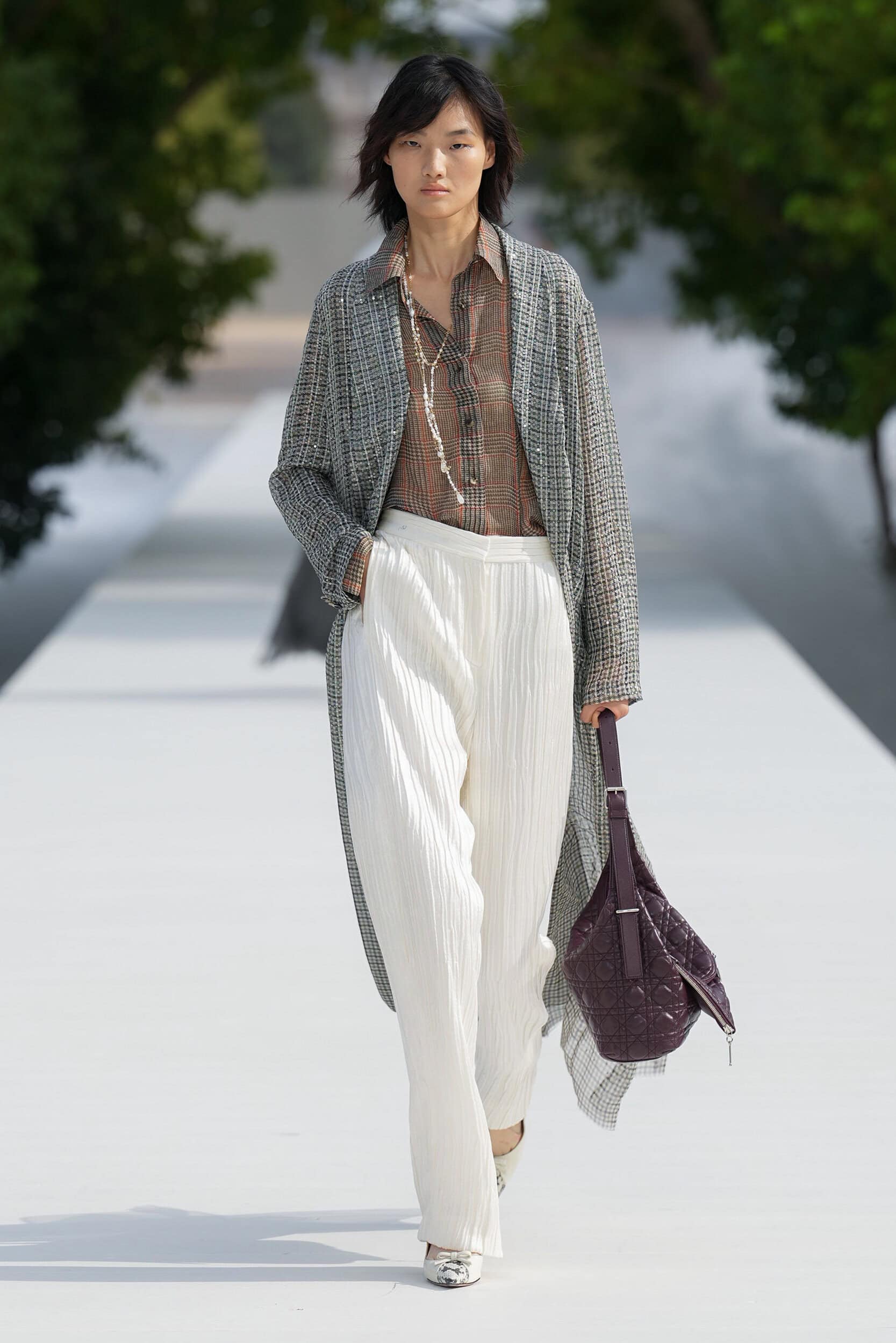 Look 12